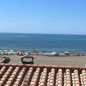 https://primera-linea-playa-rincon-de-la-victoria.1costadelsol.com