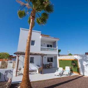 https://apartamento-aguamarina.hotelsfuerteventura.org